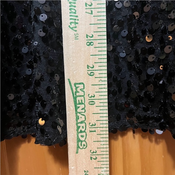 Boohoo Black Deep Plunge Sequined Bodycon Dress Size 8 NWT - Picture 9 of 10